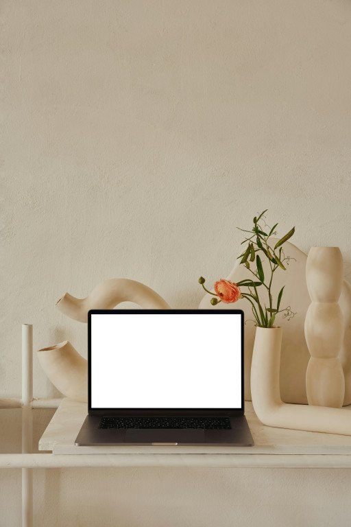The Definitive Guide to Curating an Online Art Gallery